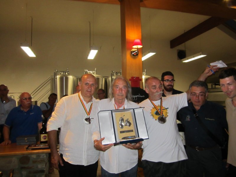 luglio201528internazionaleregistrostoricovespavcfagnescouvinbelgio18.jpg